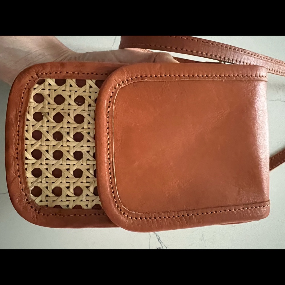 Small Crossbody Purse Leather Rattan Phone Purse Smaller Straw Wicker Purse - Picture 13 of 14